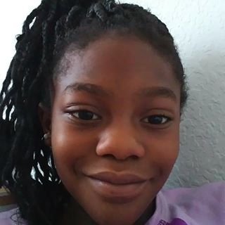 Profile Picture of Michell Wright (@michell.wright.737) on Facebook