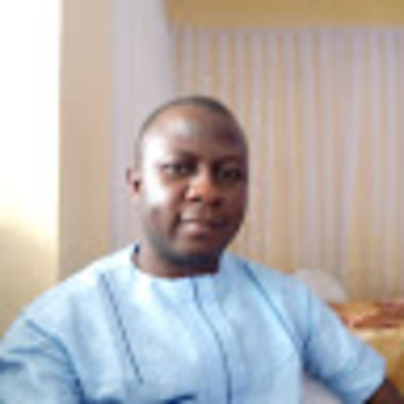 Profile Picture of Acheme Acheme (@kraislaik) on Poshmark