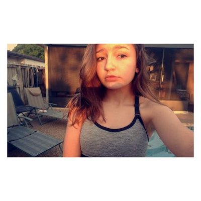 Profile Picture of Katlyn Hall (@katlyn_halll) on Twitter