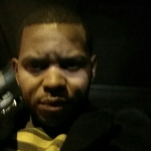 Profile Picture of Quentin Kiser (@qkiser) on Poshmark