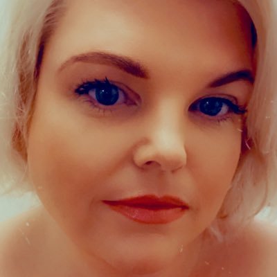 Profile Picture of Sharon Dixon (@SharonD22865219) on Twitter