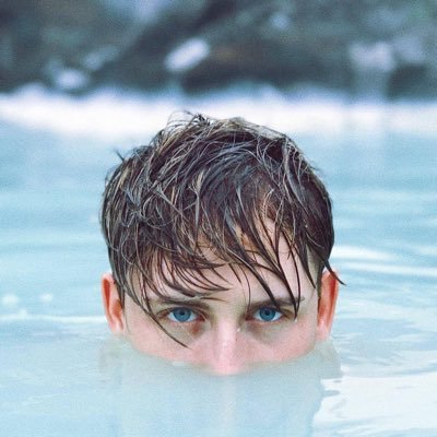 Profile Picture of Eric (@ericziminsky) on Twitter