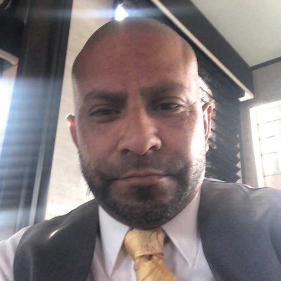 Profile Picture of Erik Aquino (@erikaquino) on Poshmark