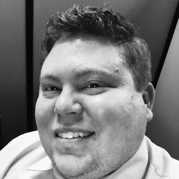 Profile Picture of Kevin Holcombe (@revholcombe) on Poshmark