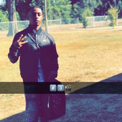 Profile Picture of KingMe_LilToney (@ToneyMooreCole1) on Twitter