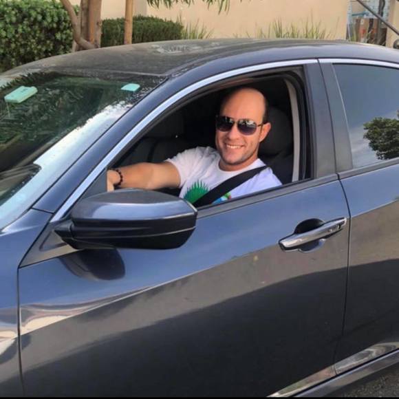 Profile Picture of Ahmed Samir sakr (@fly20102010) on Poshmark