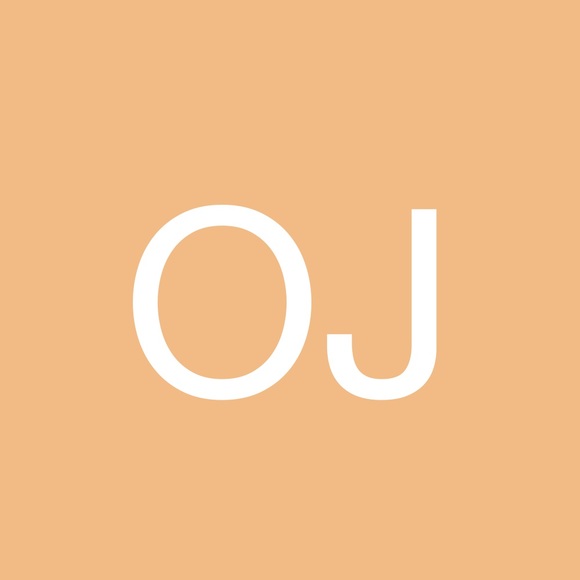 Profile Picture of Omari Janique (@omarijanique552) on Poshmark