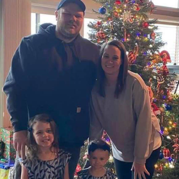 Profile Picture of Jennifer Dankenbring (@jennmcginlay) on Poshmark