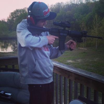 Profile Picture of Jerry Simpson (@sumpson2400) on Twitter