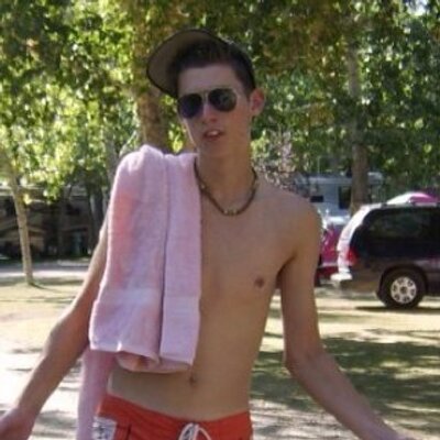 Profile Picture of Garrett LaForge (@BigLip666) on Twitter