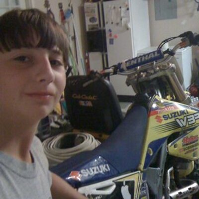 Profile Picture of Nicholas Everett (@NickEverett42) on Twitter