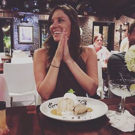 Profile Picture of Jessica Mooreside (@jessmooreside) on Pinterest