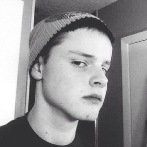 Profile Picture of Stephen Rhodes (@282685286) on Myspace