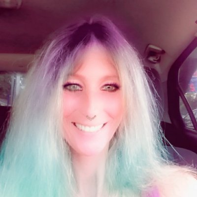 Profile Picture of Michelle Stewart (@Michell51912587) on Twitter