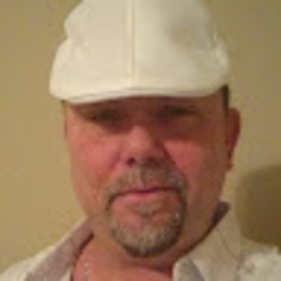Profile Picture of Craig Pollock (@craigpollock) on Poshmark