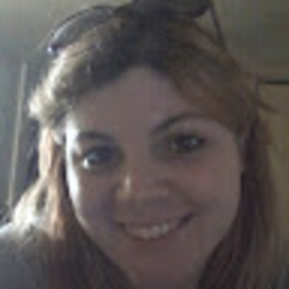 Stephany Nussa - Poshmark Profile Picture of Stephany Nussa (@snussa01) on Poshmark