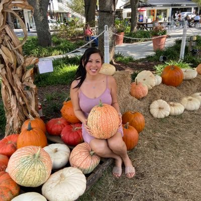 Profile Picture of Valerie Huynh (@ooMsValoo) on Twitter