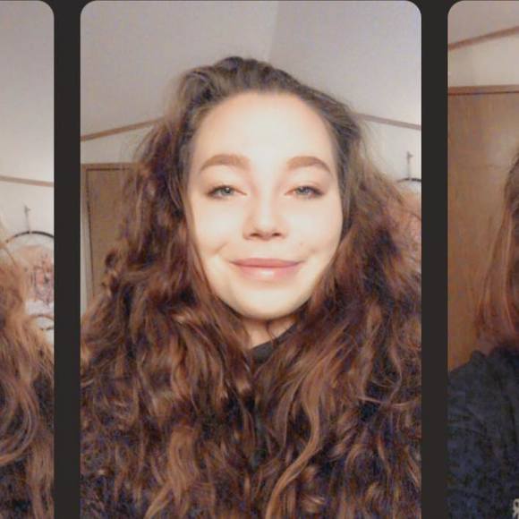 Profile Picture of Judes Kee (@judes_kee) on Poshmark