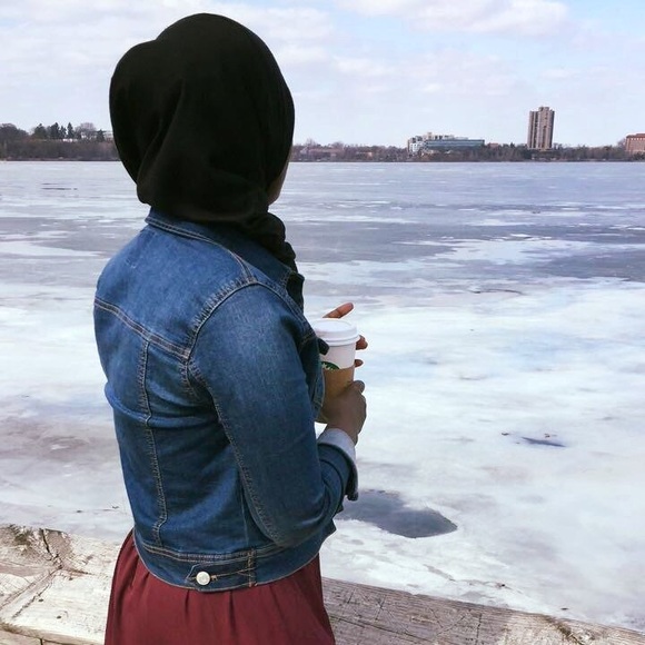 Profile Picture of Ayan Ahmed (@ayan2019) on Poshmark