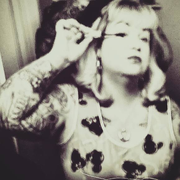 Profile Picture of Nechole Clark (@necholeclark) on Poshmark