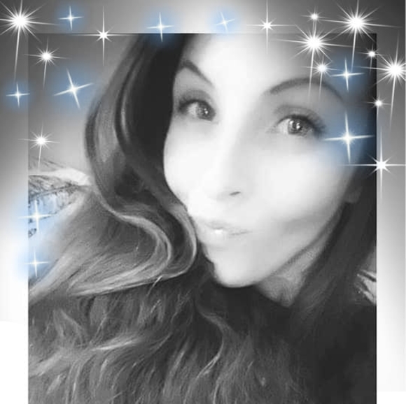 Profile Picture of Amanda Suttles (@jaxons_mama) on Poshmark