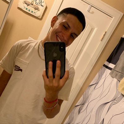 Profile Picture of Cesar Montaño (@DonCzarEscobar) on Twitter