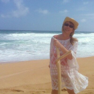 Profile Picture of Danielle Bacon (@yourdanielle) on Twitter
