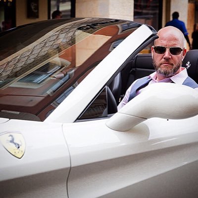 Profile Picture of Jeff Fargo (@VegasTitleGuy) on Twitter