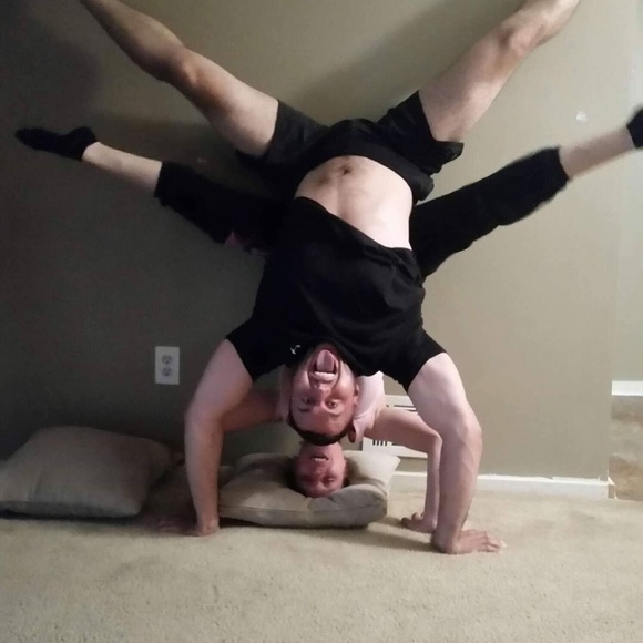 Profile Picture of Matthew Vanauken (@mvanauken1414) on Poshmark