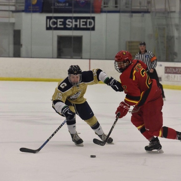 Profile Picture of Patrick Farnan (@farnan15) on Poshmark