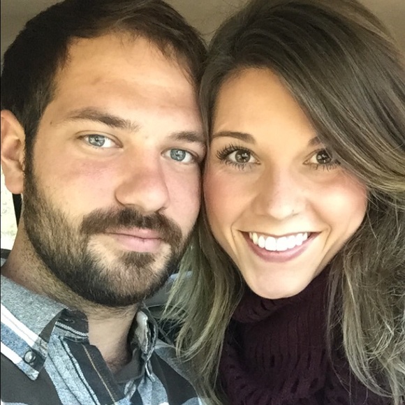 Profile Picture of Callie Hogancamp (@callieh13) on Poshmark