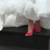 Profile Picture of Kim Dunton (@kimdunton) on Youtube