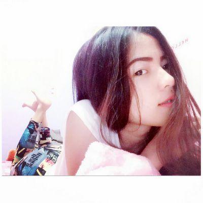 Profile Picture of Bosel (@SheinaRachella) on Twitter