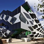 Profile Picture of Loria Kavanagh (@aramaidgravity) on Instagram