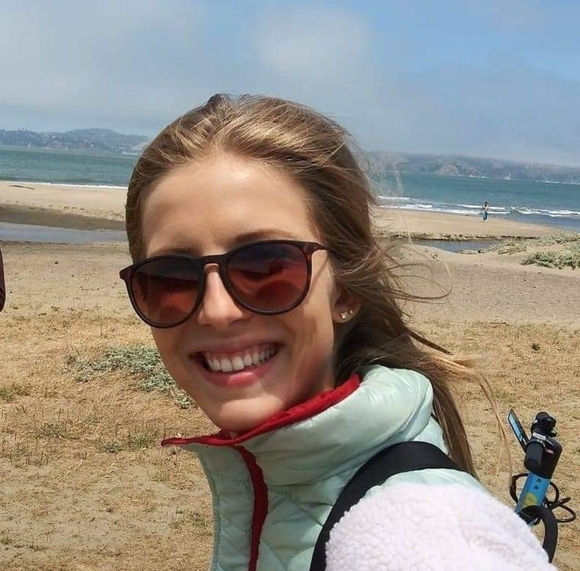 Profile Picture of Lily Kristjanson (@kristjanson) on Poshmark