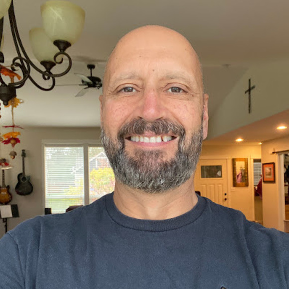 Profile Picture of Dz Flyrn (@climbupskidown) on Poshmark