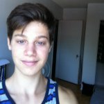 Profile Picture of Joseph Dember (@crunchyshampoo) on Instagram