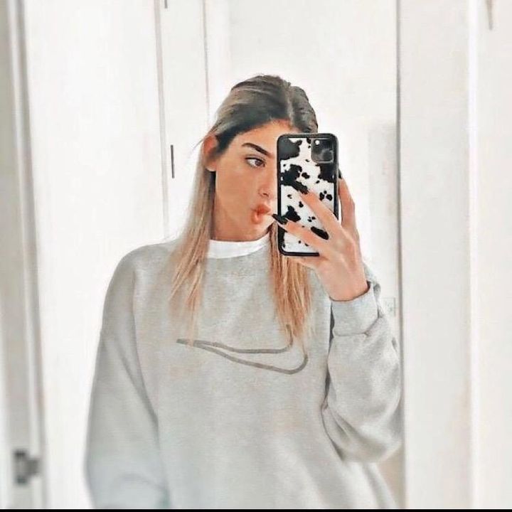 Profile Picture of Dixie (@dixiholiday) on Tiktok