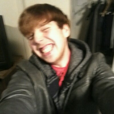 Profile Picture of Alex Blakesleeon Twitter