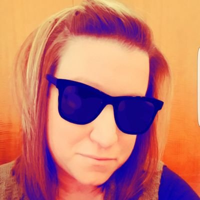 Profile Picture of Stephanie Honea (@honea212) on Twitter