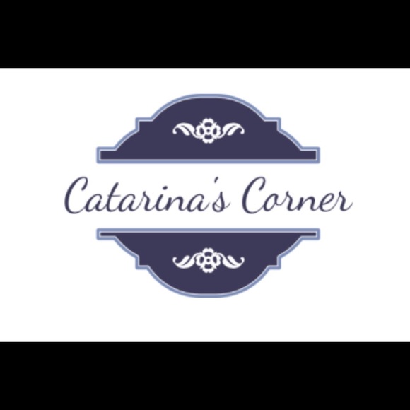 Profile Picture of Catarina's Corner (@catarinascorner) on Poshmark