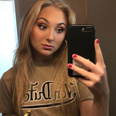 Profile Picture of Wera Pantolin (@WPantolin) on Twitter