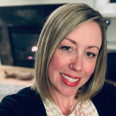 Profile Picture of Shannon M. Downs (@downs_downs) on Twitter