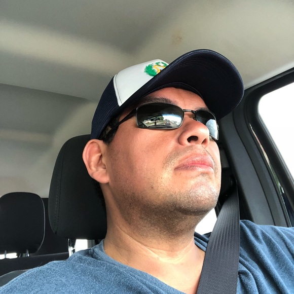 Profile Picture of Alexis Bernal (@loboisrael) on Poshmark