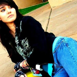 Jenna Rogan - Myspace Profile Picture of Jenna Rogan (@gu1ll0t1n3) on Myspace