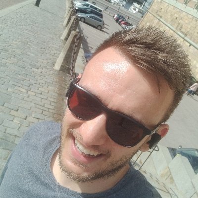 Profile Picture of Simon Schneider (@UmSchneider) on Twitter