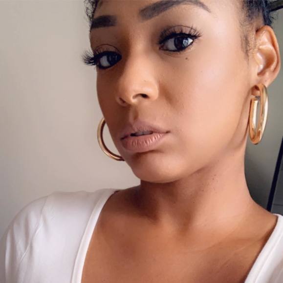 Profile Picture of Britney Wimbush (@knowshebad) on Poshmark