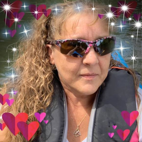 Profile Picture of Shelly Gunsallus (@shellyguns2) on Poshmark