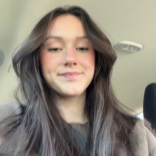Profile Picture of G R A C E  P E T E R S O N (@graciepete) on Instagram