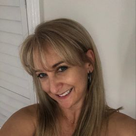 Profile Picture of Cara Harris (@caracoastal) on Pinterest